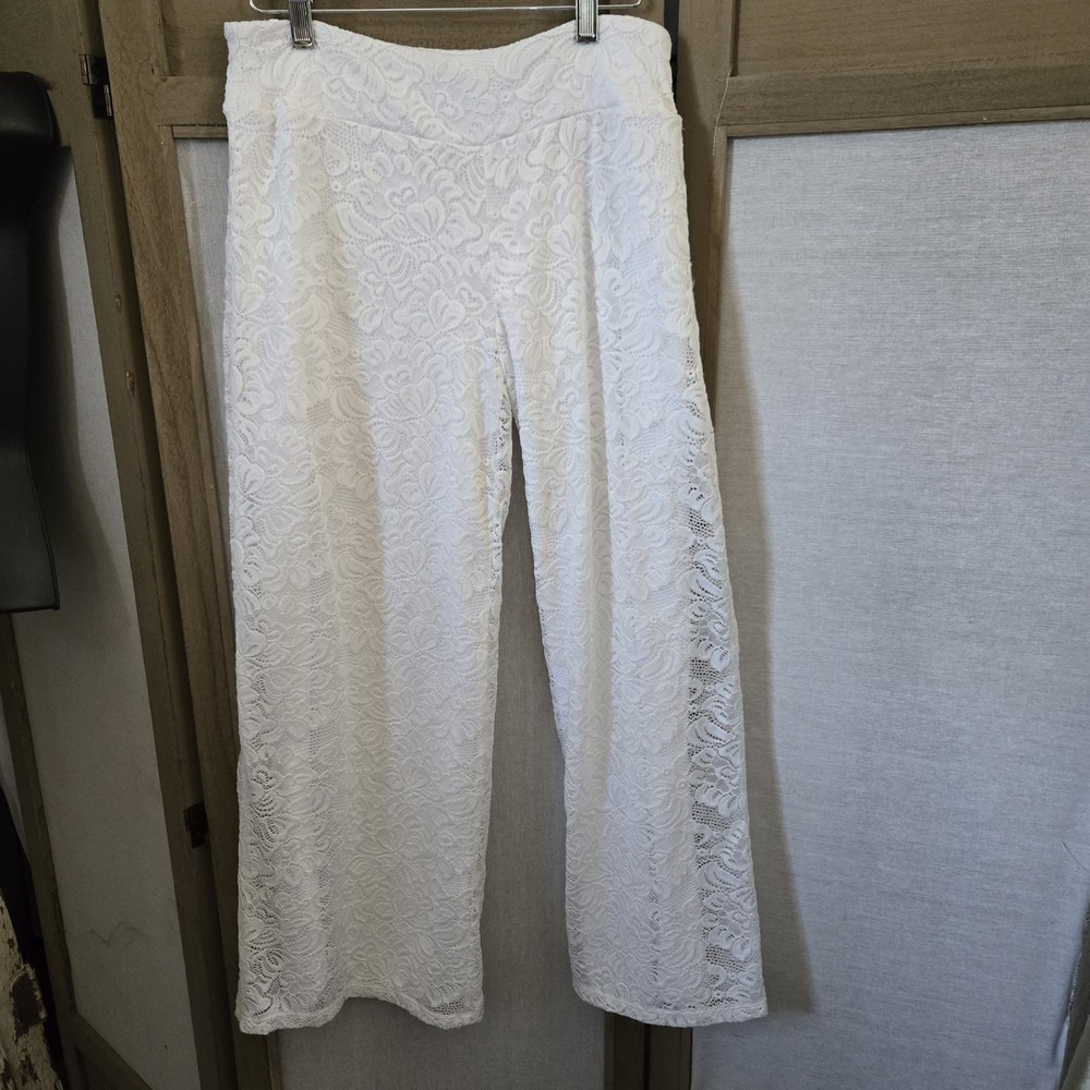 Est 1946 White  Gorgeous Stretch Lace Flare Leg Long XS Pants With Lining